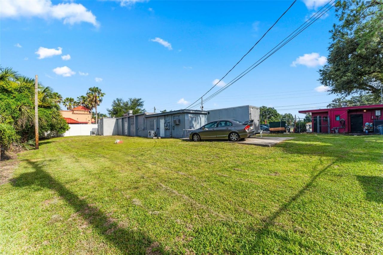 5220 Old Winter Garden Road , Orlando, FL 32811 Photo