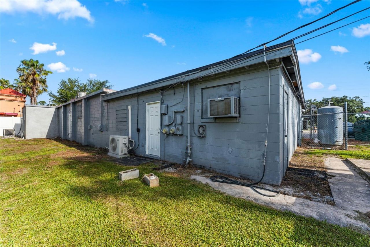 5220 Old Winter Garden Road , Orlando, FL 32811 Photo