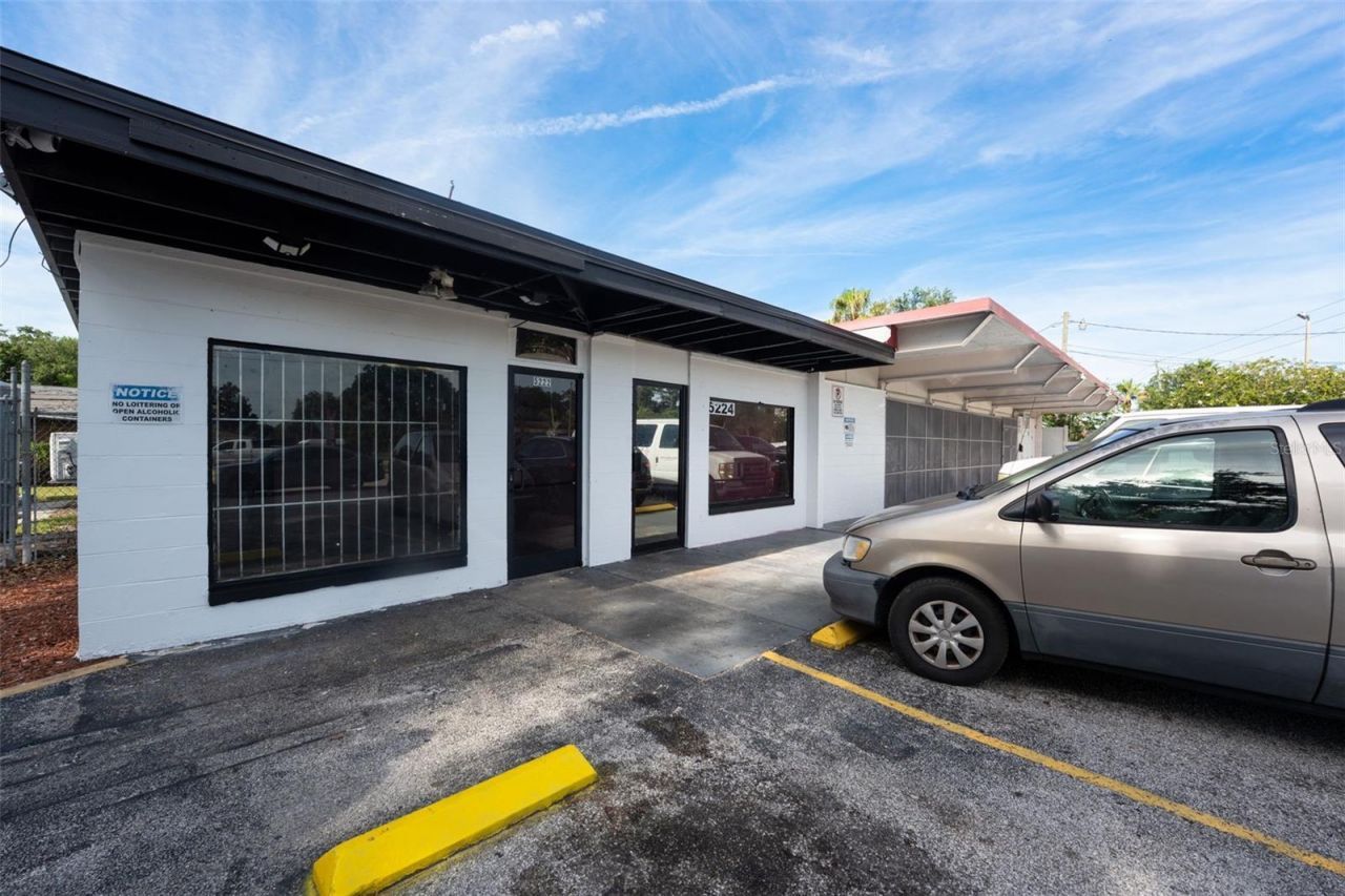 5220 Old Winter Garden Road , Orlando, FL 32811 Photo