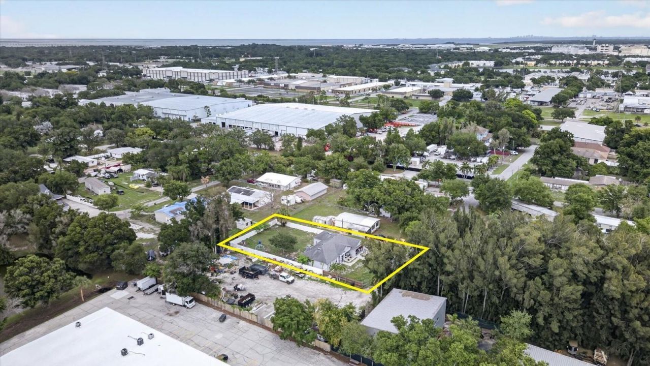 6353 143rd Avenue , Clearwater, FL 33760 Photo