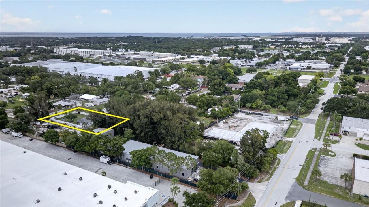 6353 143rd Avenue , Clearwater, FL 33760 Photo