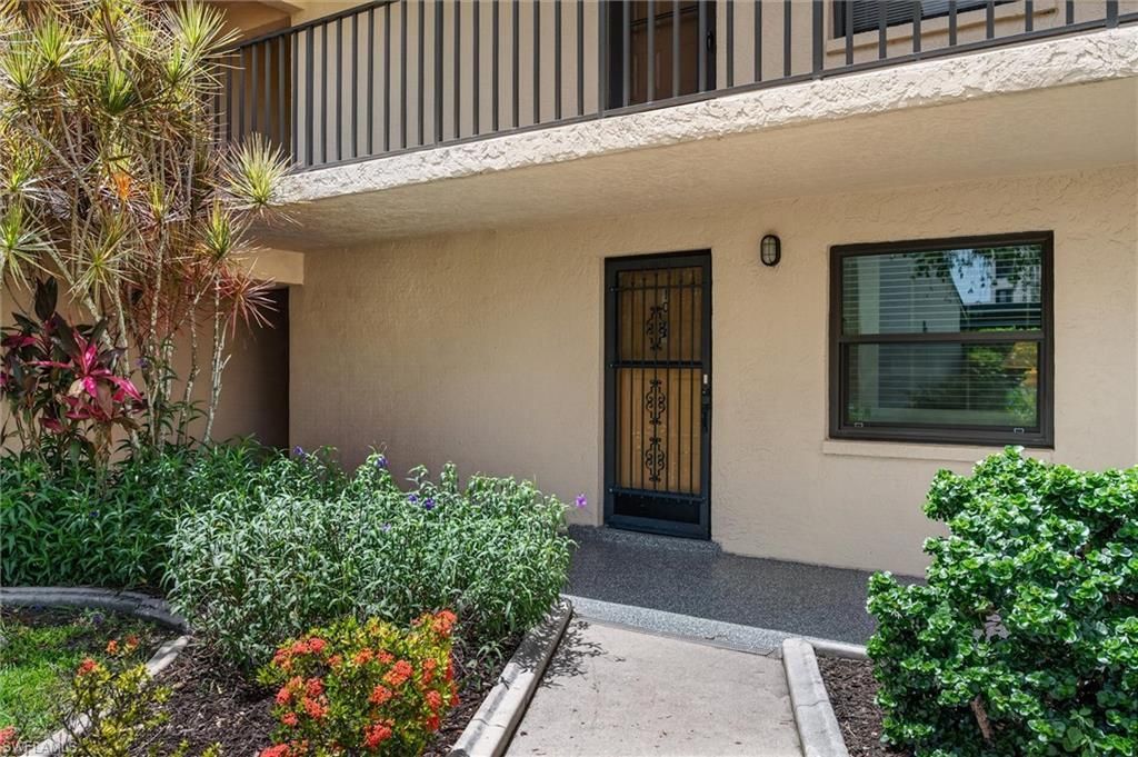 13240 White Marsh Ln, Unit 10, Fort Myers, FL 33912 Photo