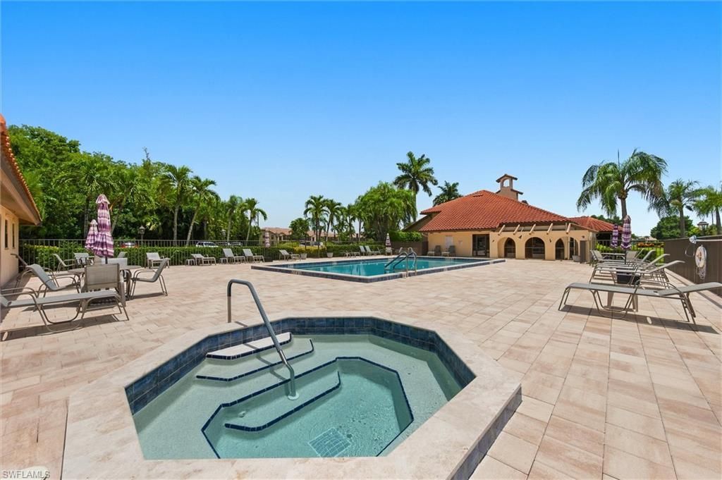 13240 White Marsh Ln, Unit 10, Fort Myers, FL 33912 Photo