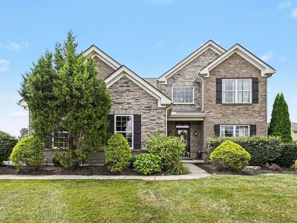 1350 clydesdale, Centerville, OH 45458