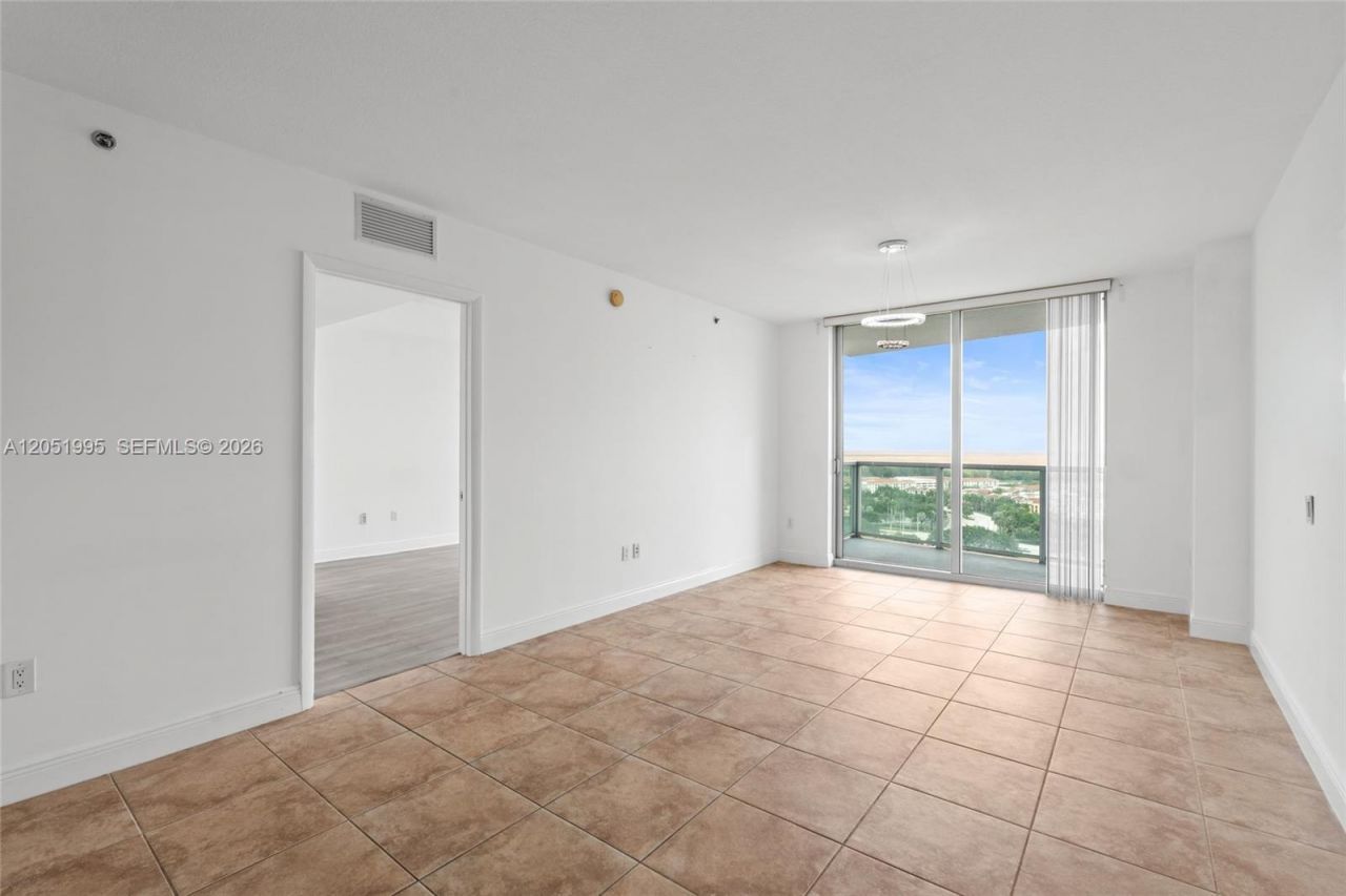 2681 N Flamingo Rd , Unit 2205S, Sunrise, FL 33323 Photo