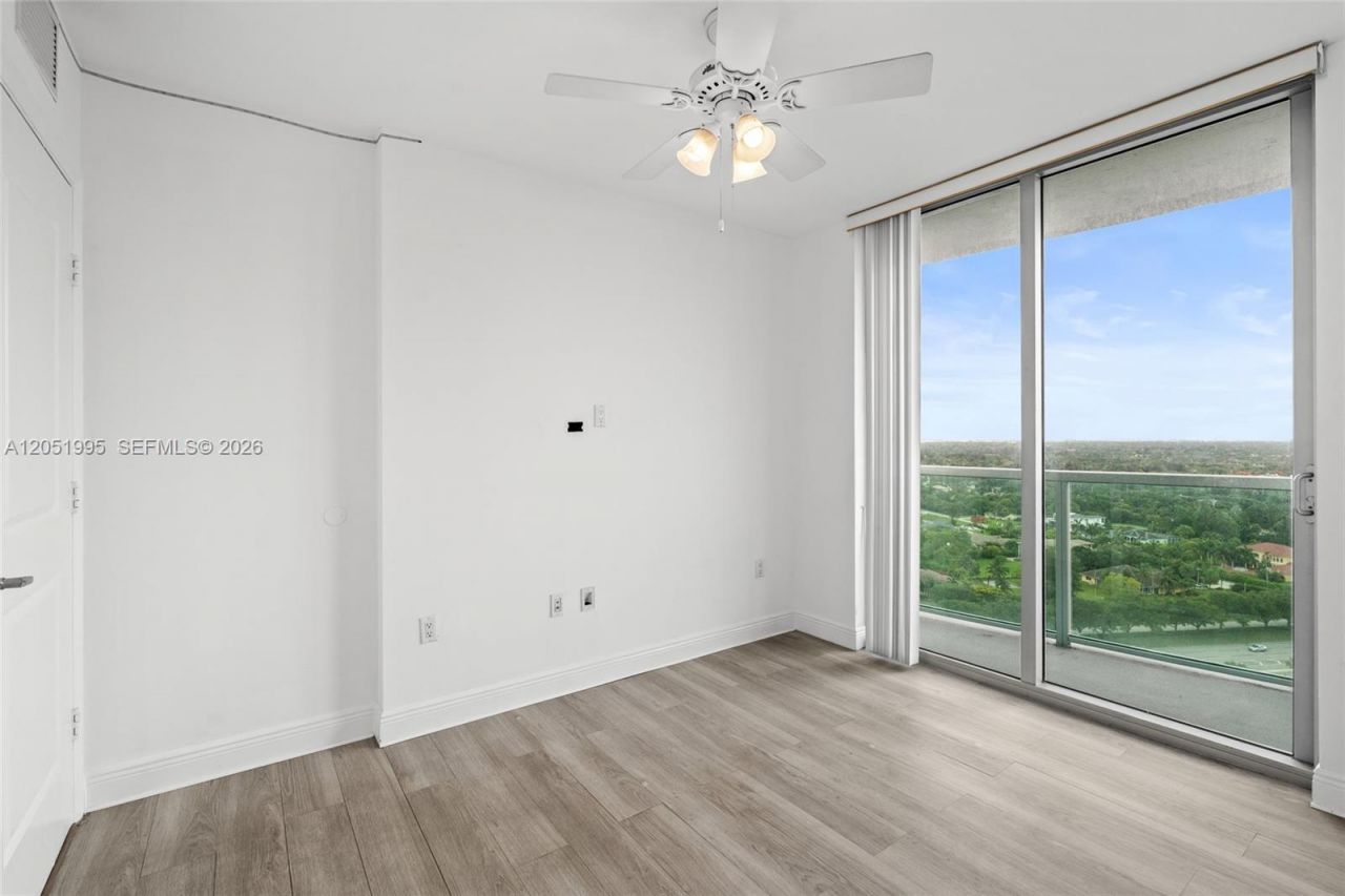 2681 N Flamingo Rd , Unit 2205S, Sunrise, FL 33323 Photo