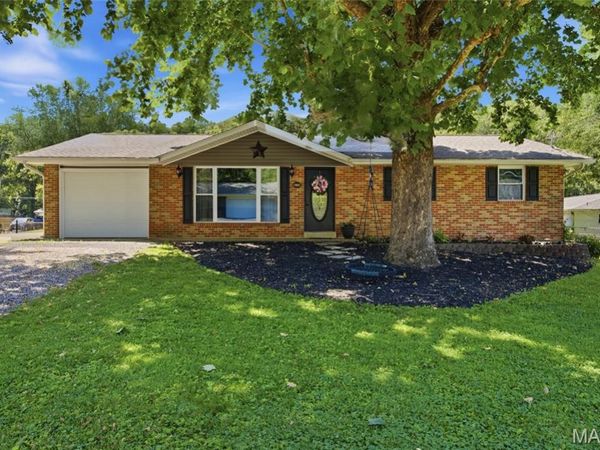 6118 Queens Court, House Springs, MO 63051
