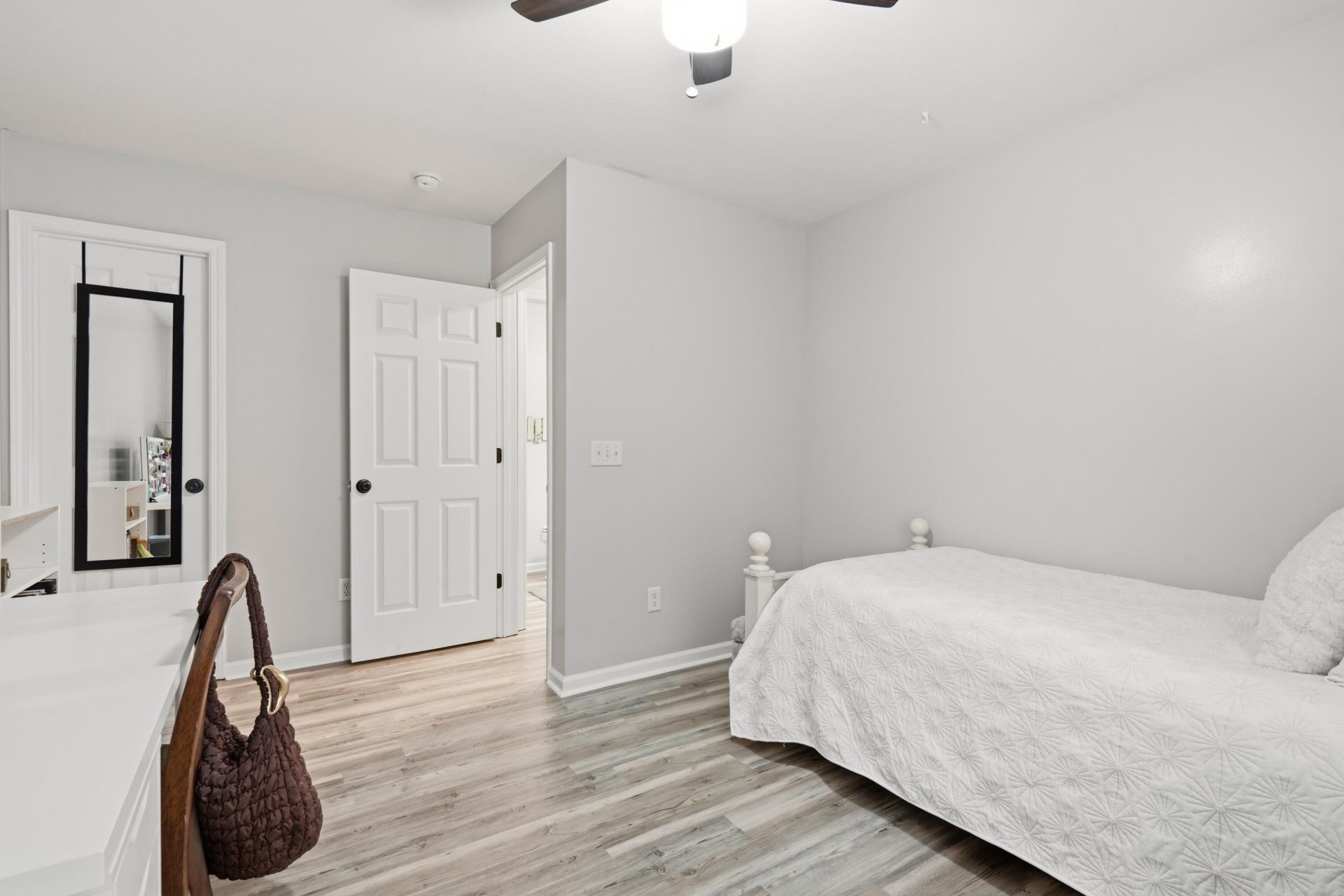 210 Breckingridge Drive Photo 9