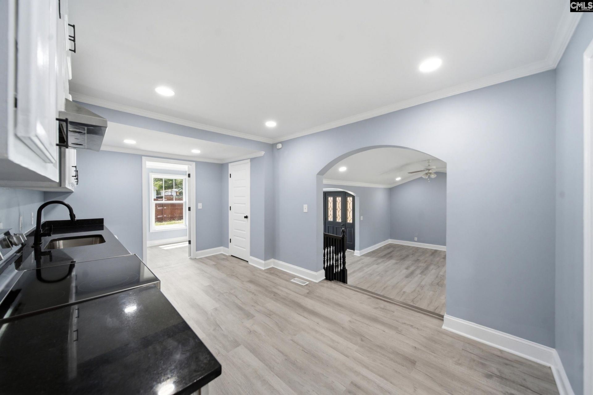 315 Sandy Springs Lane  Photo 12