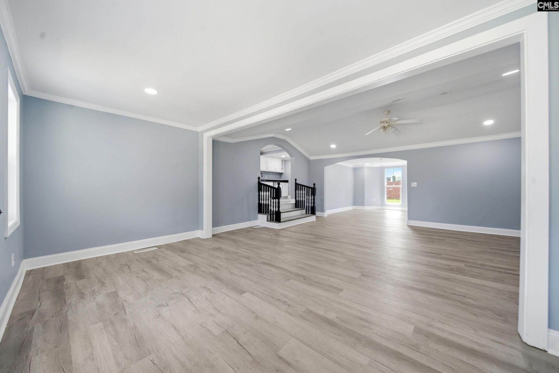315 Sandy Springs Lane  Photo 5