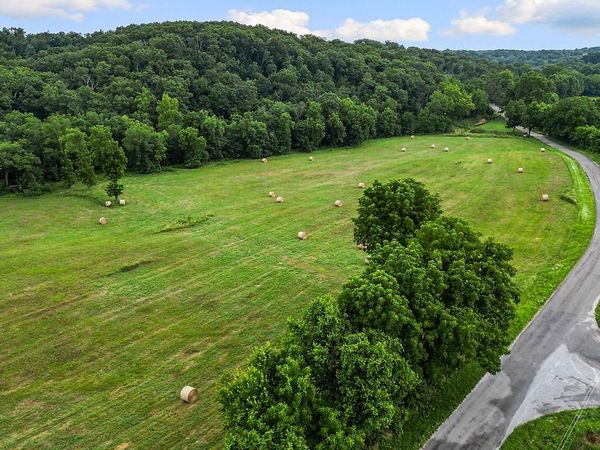34.28AC FR 2190 , Exeter, MO 65647