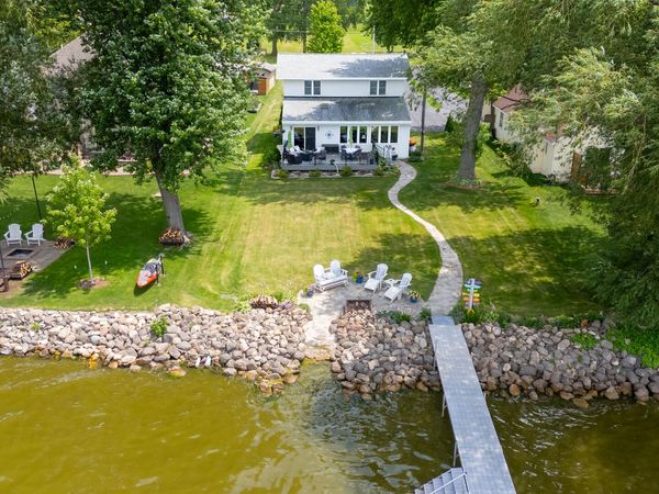 N7598 Sandy Beach Rd, Taycheedah, WI 54935