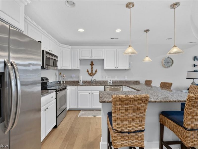 3191 N Beach Towne Court, Port Clinton, OH 43452 Photo 9