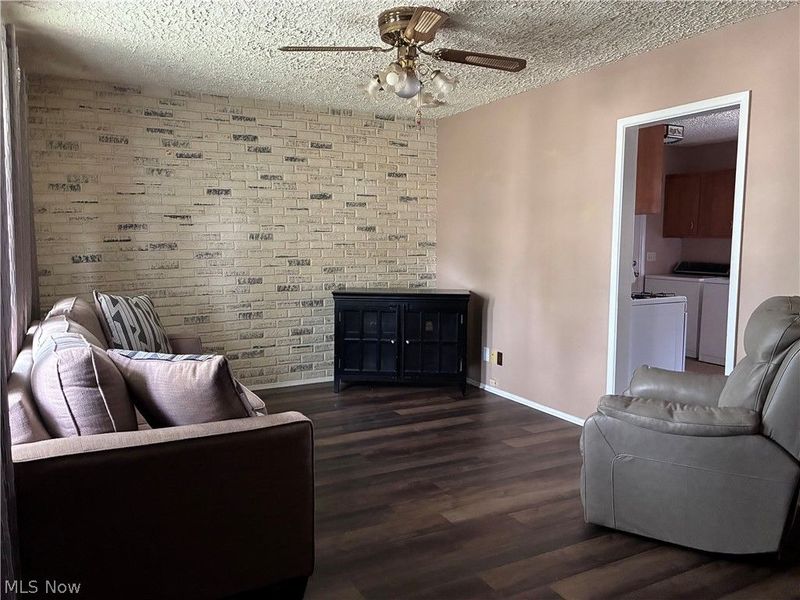 2400 Midway Avenue NE, Canton, OH 44705 Photo 5