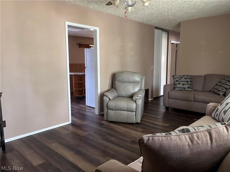 2400 Midway Avenue NE, Canton, OH 44705 Photo 7
