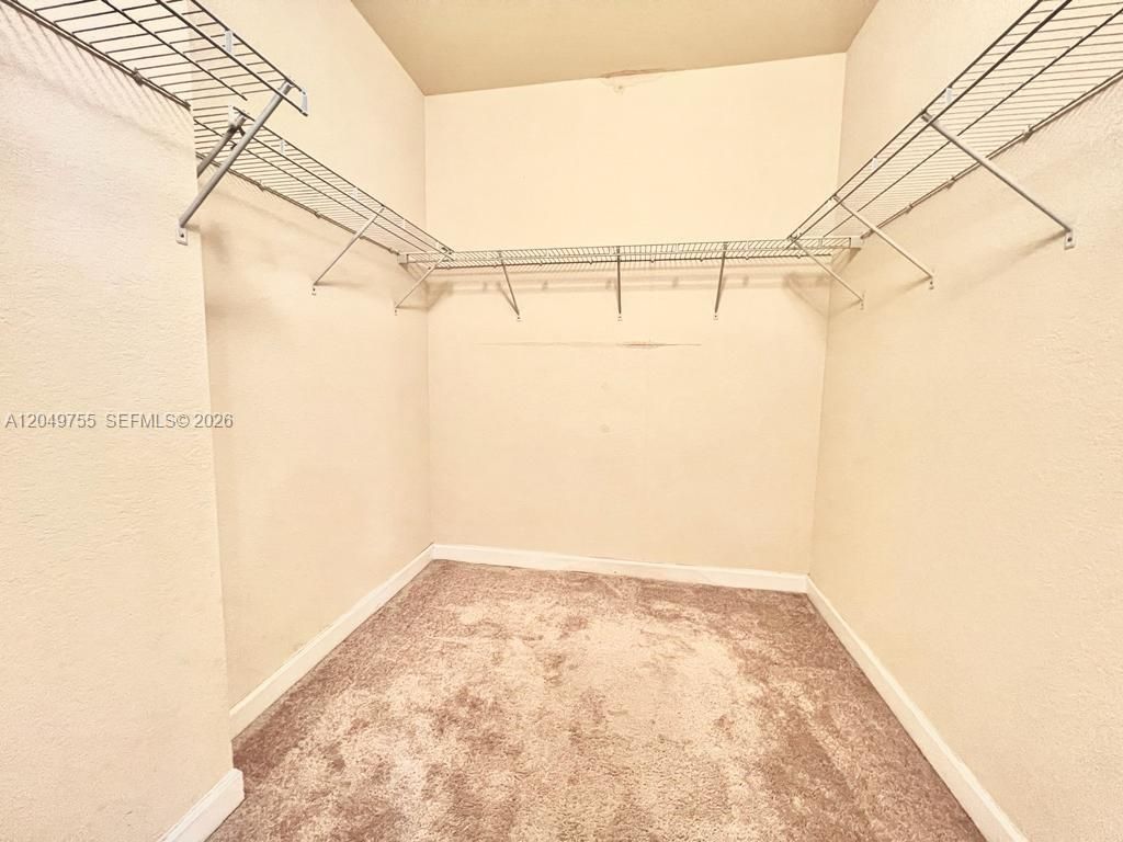 17001 SW 96th St, Miami, FL 33196 Photo