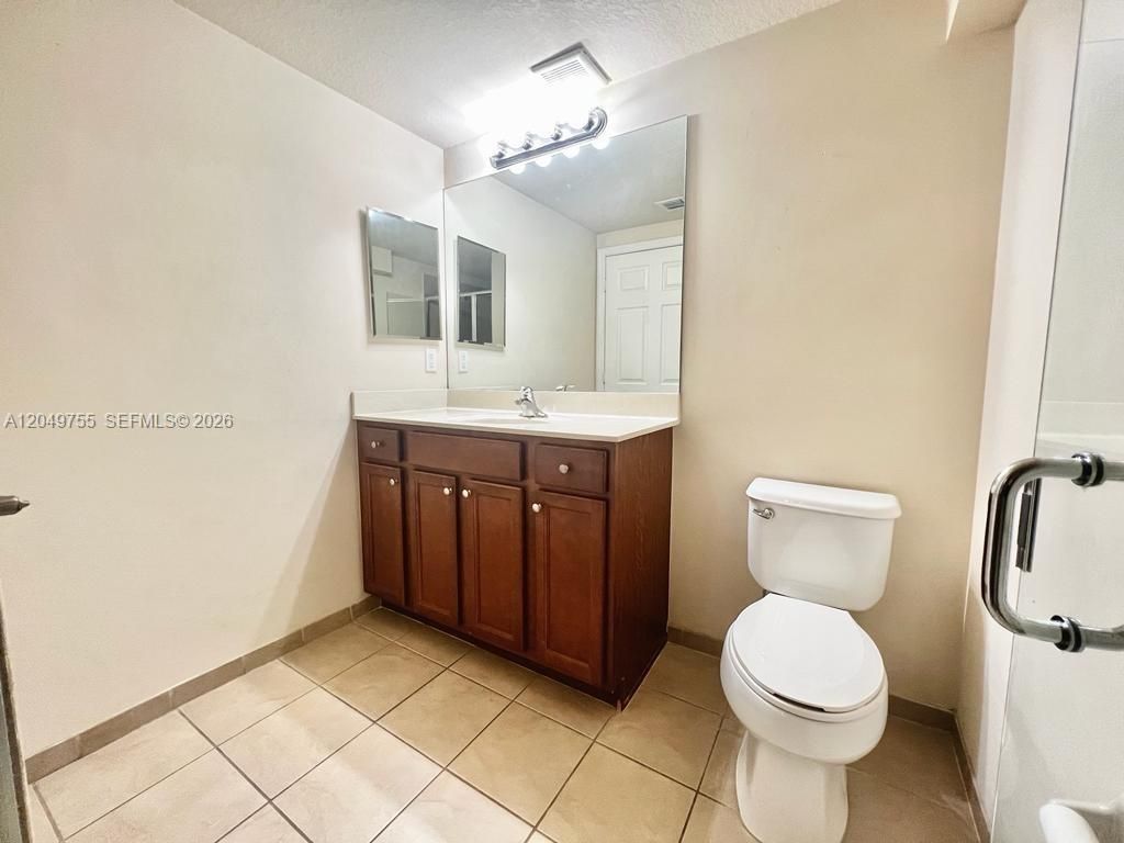 17001 SW 96th St, Miami, FL 33196 Photo
