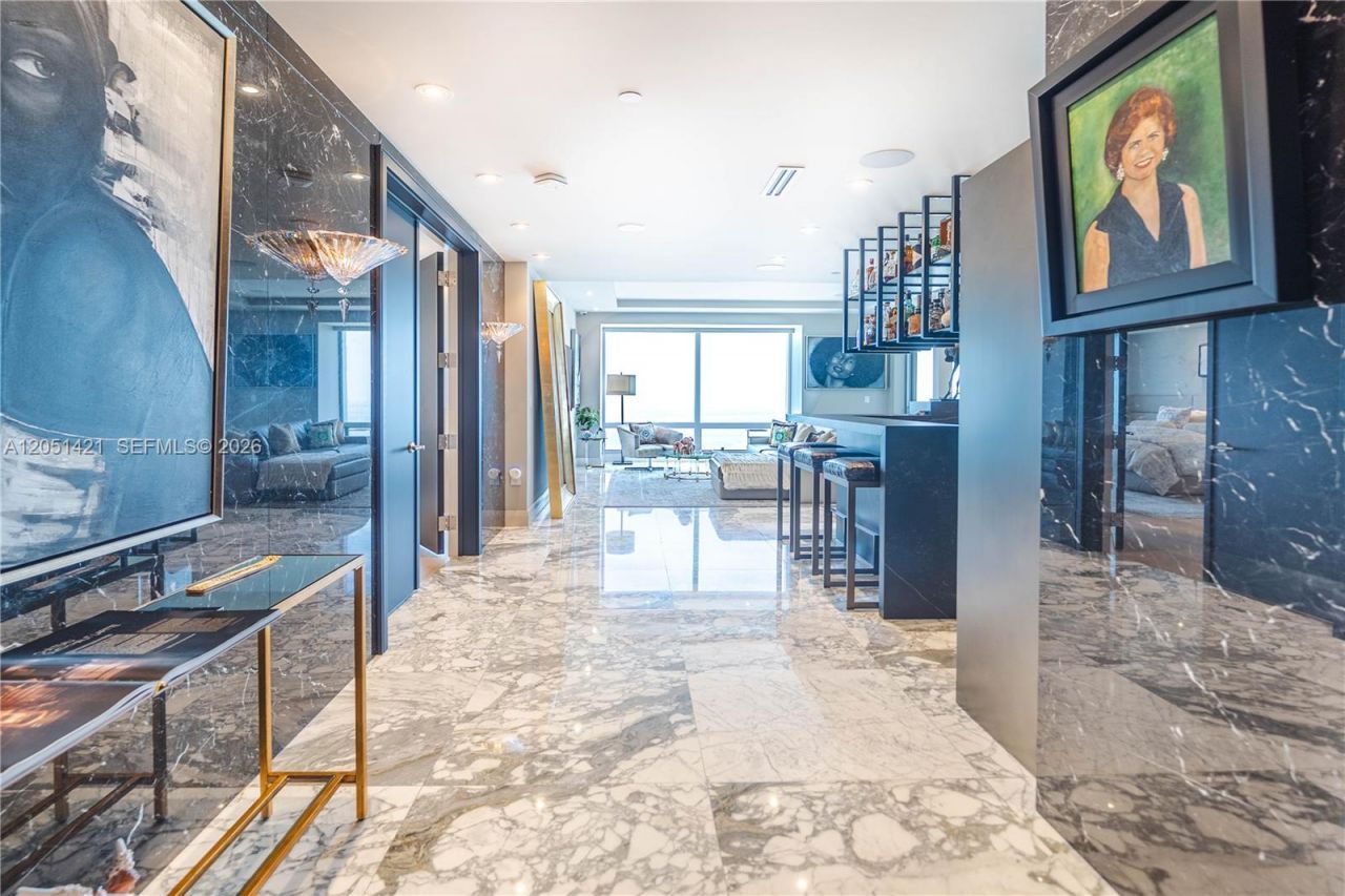 1425 Brickell Ave, Unit PH3AB, Miami, FL 33131 Photo