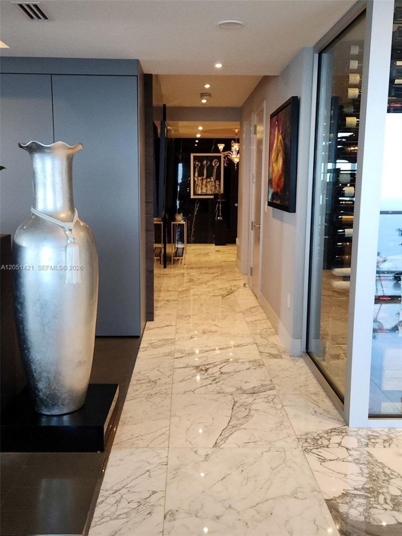 1425 Brickell Ave, Unit PH3AB, Miami, FL 33131 Photo