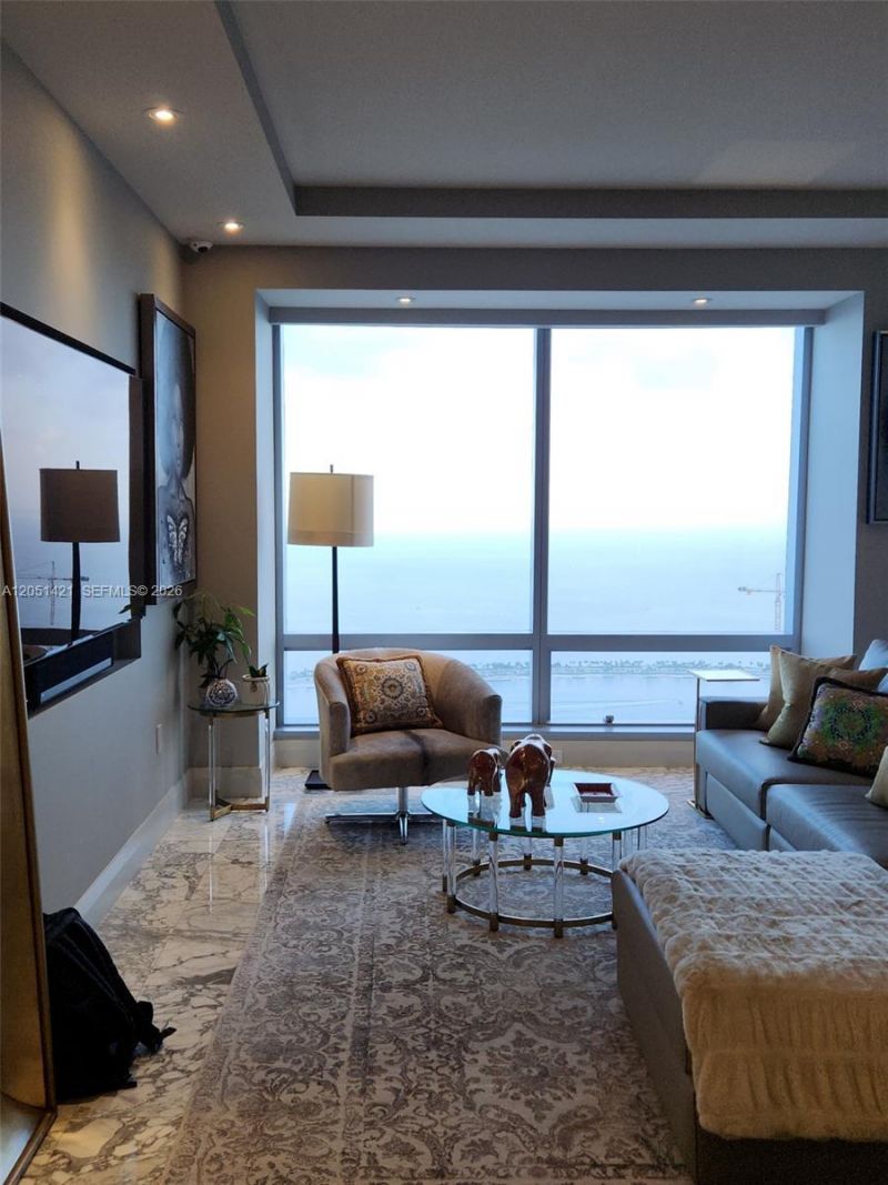 1425 Brickell Ave, Unit PH3AB, Miami, FL 33131 Photo