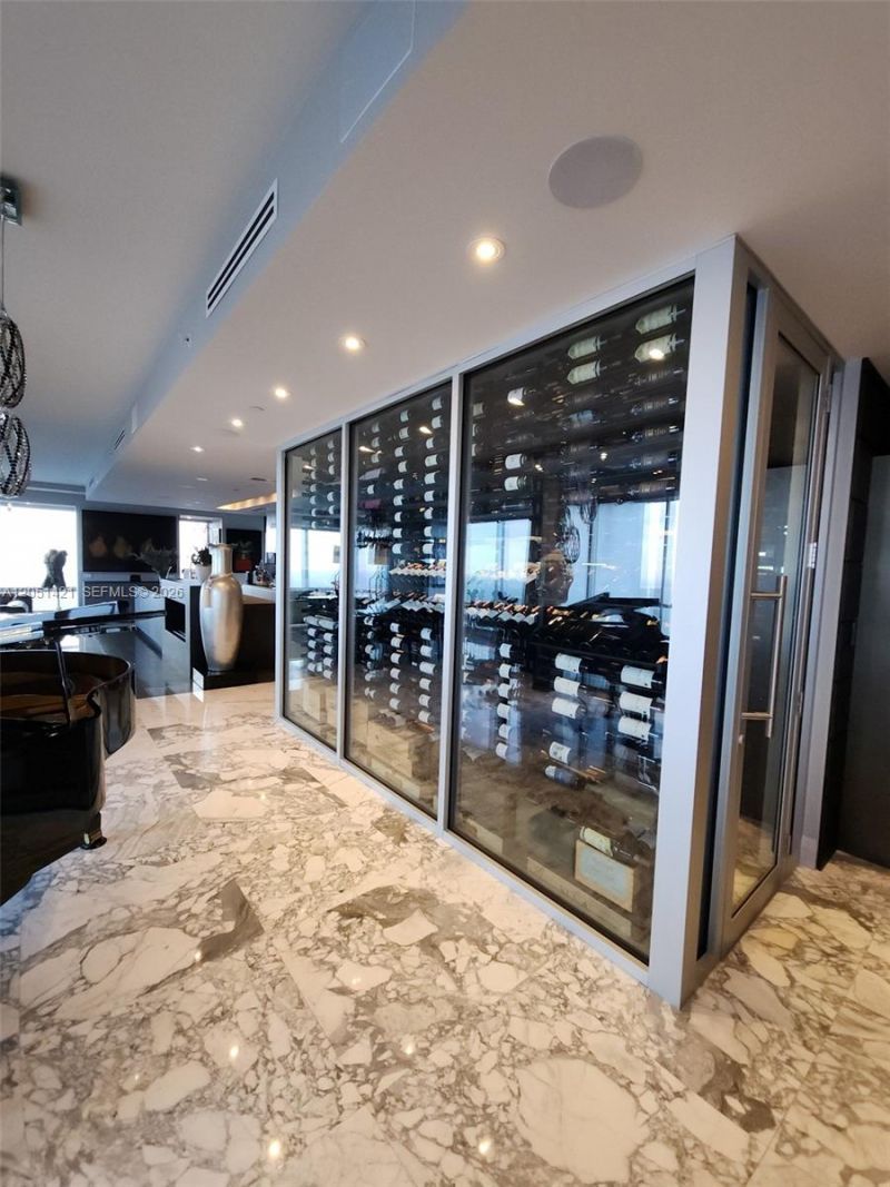 1425 Brickell Ave, Unit PH3AB, Miami, FL 33131 Photo