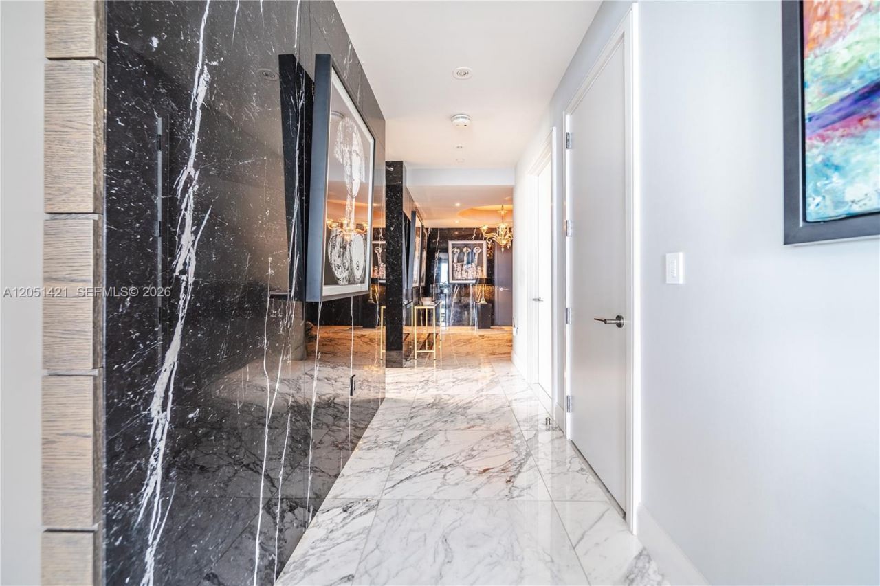 1425 Brickell Ave, Unit PH3AB, Miami, FL 33131 Photo