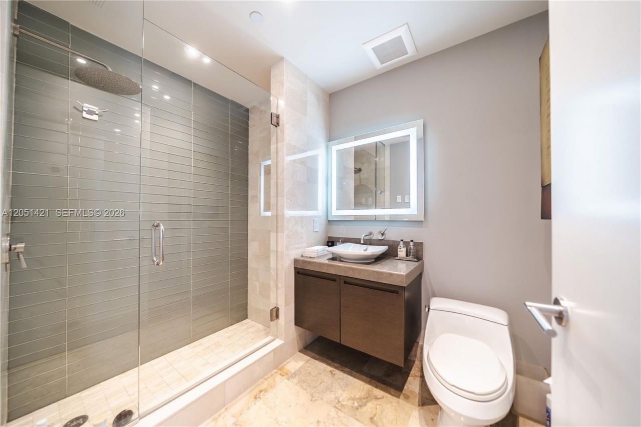 1425 Brickell Ave, Unit PH3AB, Miami, FL 33131 Photo
