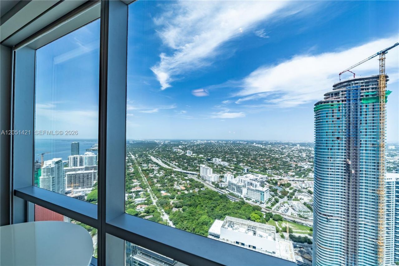 1425 Brickell Ave, Unit PH3AB, Miami, FL 33131 Photo