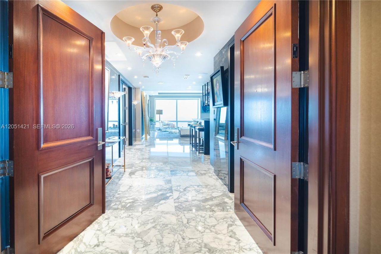 1425 Brickell Ave, Unit PH3AB, Miami, FL 33131 Photo