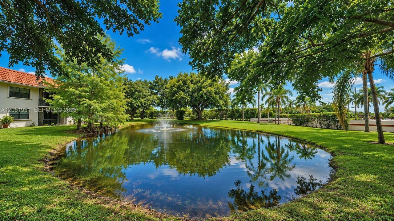 15701 W Waterside Cir, Unit 205, Sunrise, FL 33326 Photo