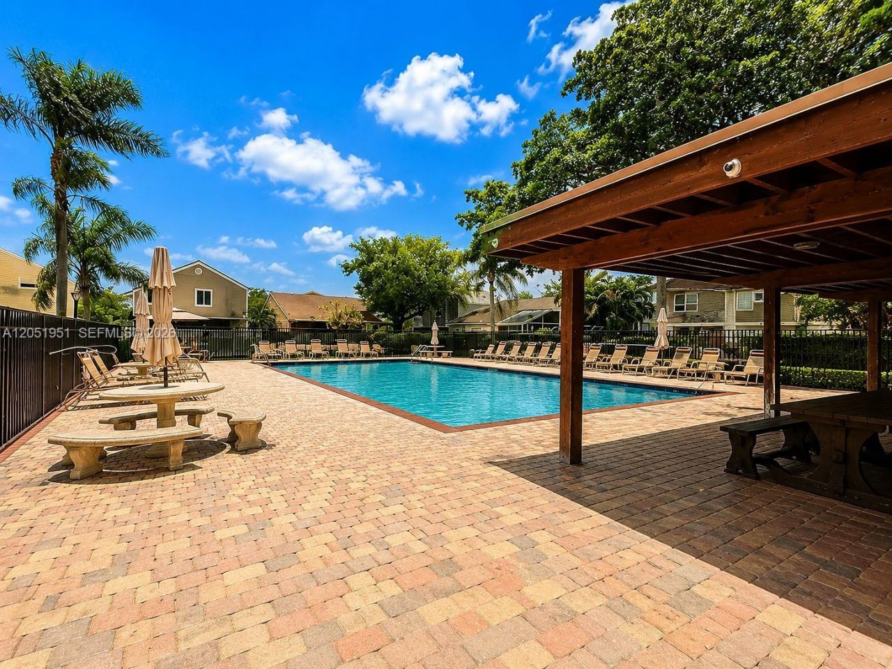 15701 W Waterside Cir, Unit 205, Sunrise, FL 33326 Photo