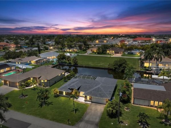 2526 SE 19th PL , CAPE CORAL, FL 33904