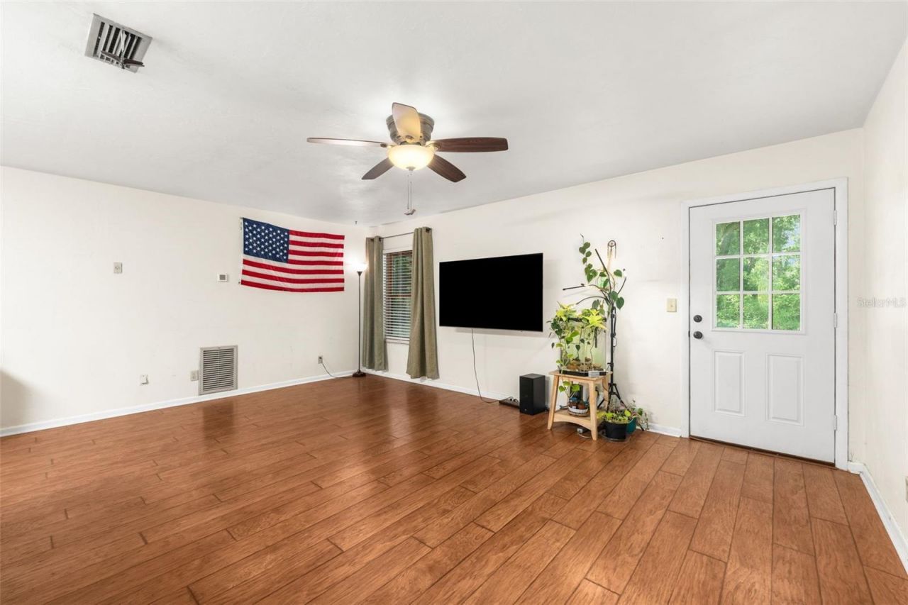 79 NW 55th Avenue , Bell, FL 32619 Photo
