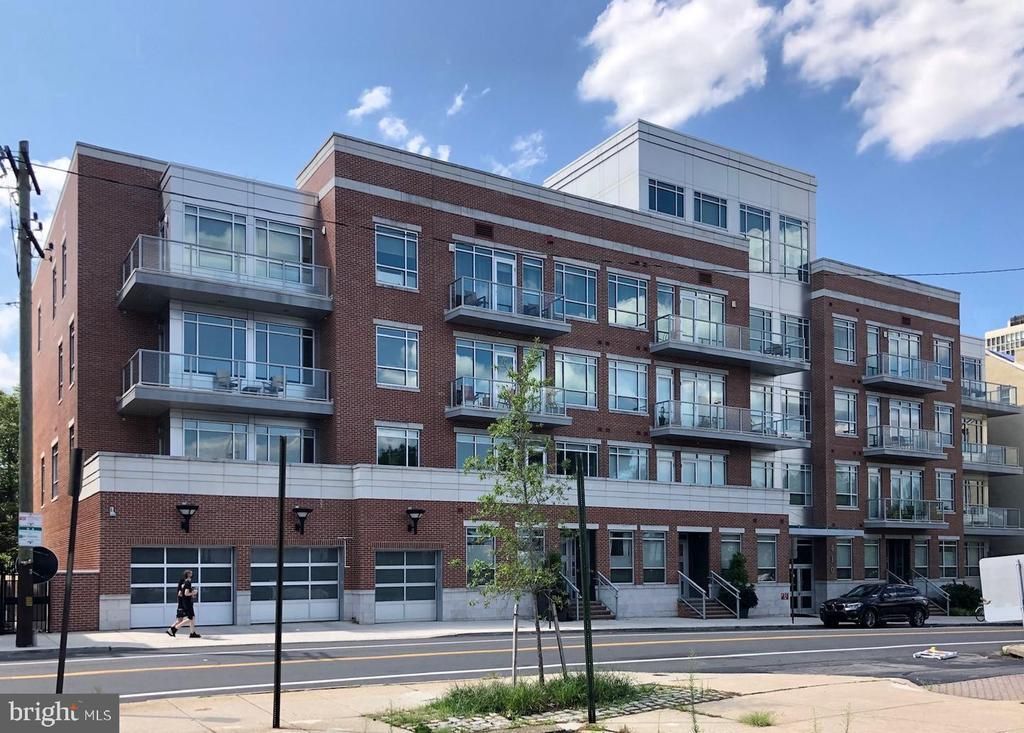 410 S FRONT STREET , PHILADELPHIA, PA 19147