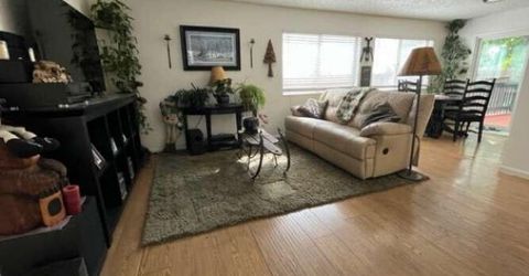 2035 Haywood Drive, Sparks, NV 89434 Photo