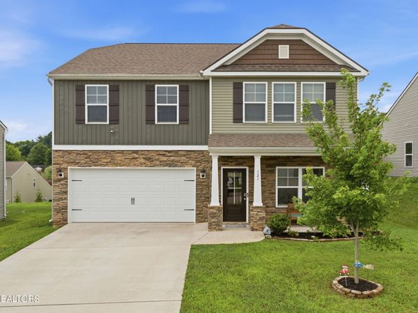 121 Kaley Lane , Lenoir City, TN 37771