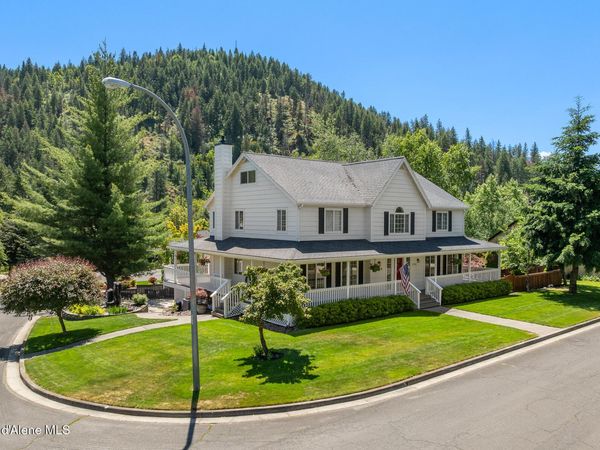 2760 N White Pines DR, Coeur d'Alene, ID 83815