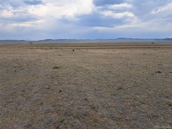 279 Sioux Road , Hartsel, CO 80449