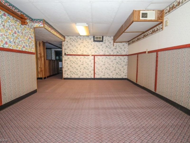 401 W Vine Street, Martins Ferry, OH 43935 Photo 24