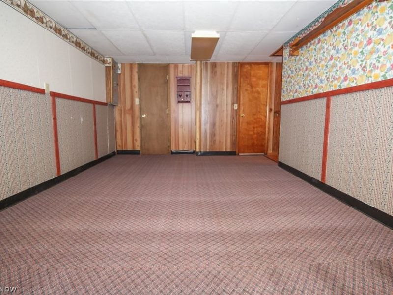 401 W Vine Street, Martins Ferry, OH 43935 Photo 25