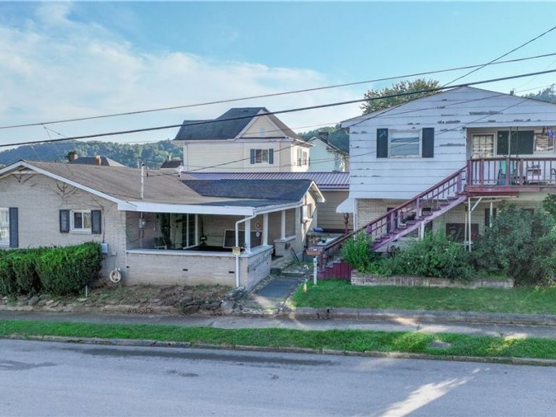 401 W Vine Street, Martins Ferry, OH 43935 Photo 5