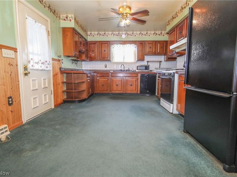 401 W Vine Street, Martins Ferry, OH 43935 Photo 9