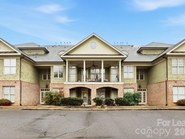 1117 Park West Drive , Charlotte, NC 28209
