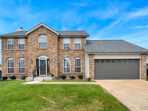 2933 Willow Mound Lane , Florissant, MO 63031