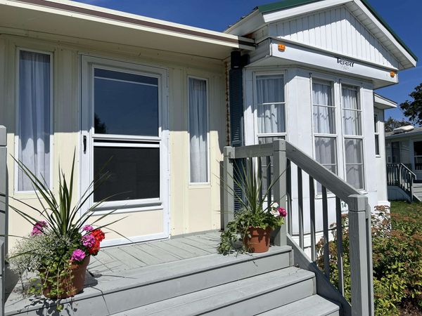 14 Eagle Lane, South Hero, VT 05486