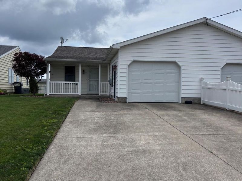 326 Brinker Street, Bellevue, OH 44811 Photo 2