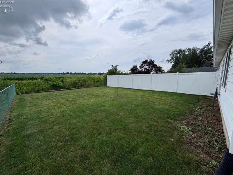326 Brinker Street, Bellevue, OH 44811 Photo 23