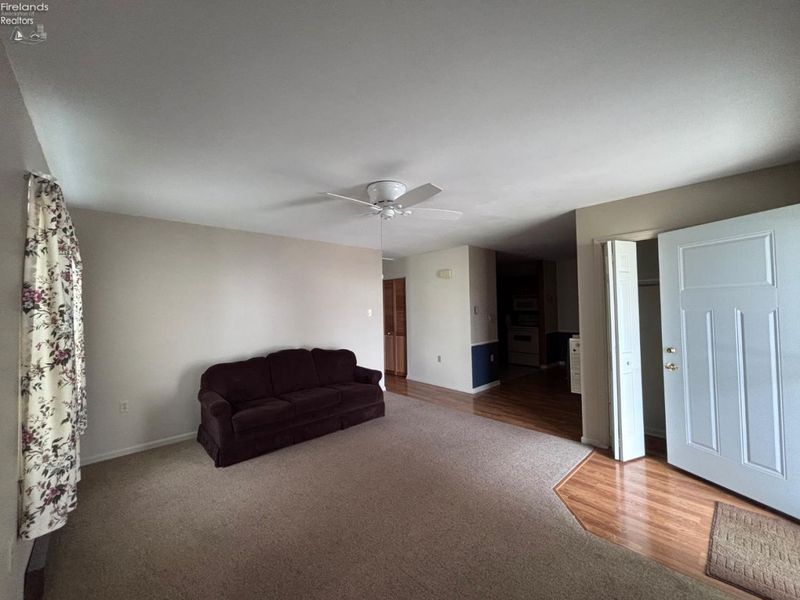 326 Brinker Street, Bellevue, OH 44811 Photo 7