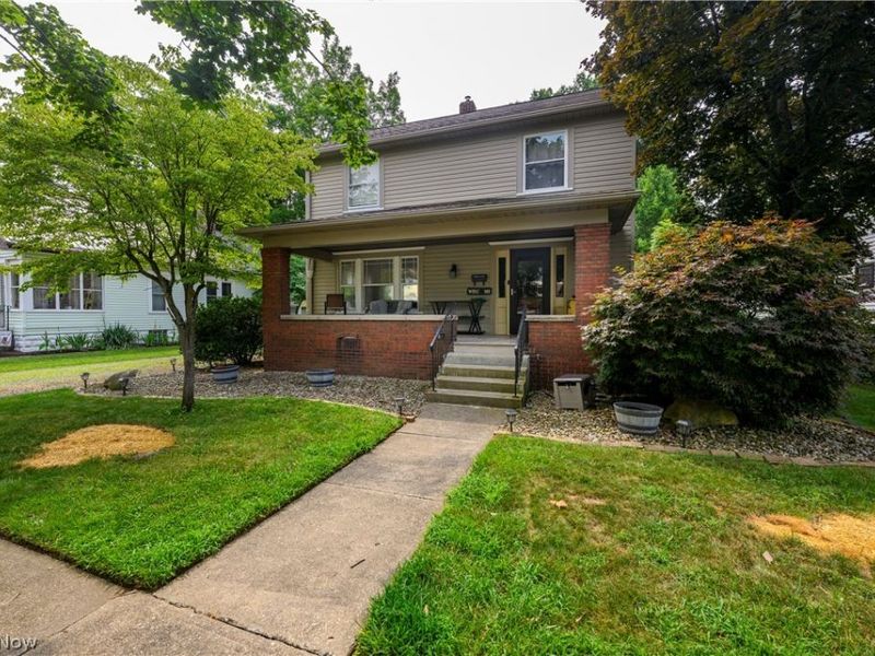 314 E 13th Street, Dover, OH 44622 Photo 2