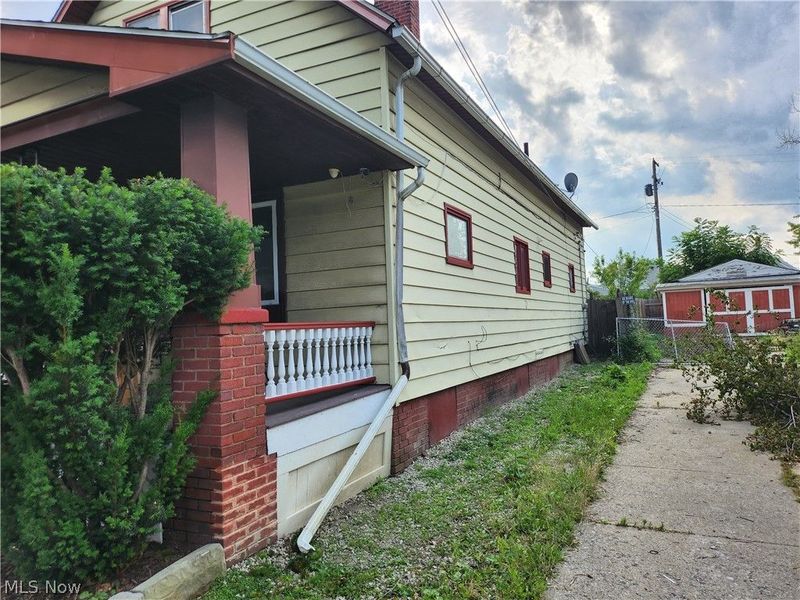 3272 W 48th Street, Cleveland, OH 44102 Photo 3